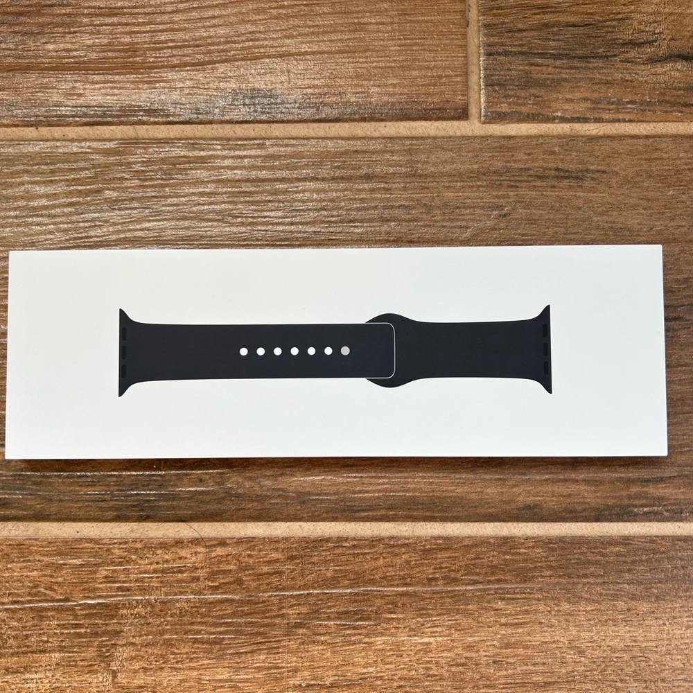 Apple Watch band. 45mm. NEW IN BOX